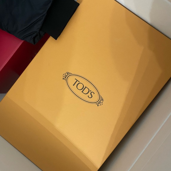 Brand new Tods Boots - Picture 4 of 4